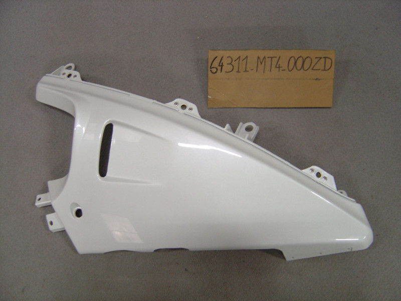Demi sabot droit Honda VFR750F 90/91 - Réf. 64311MT4000ZD