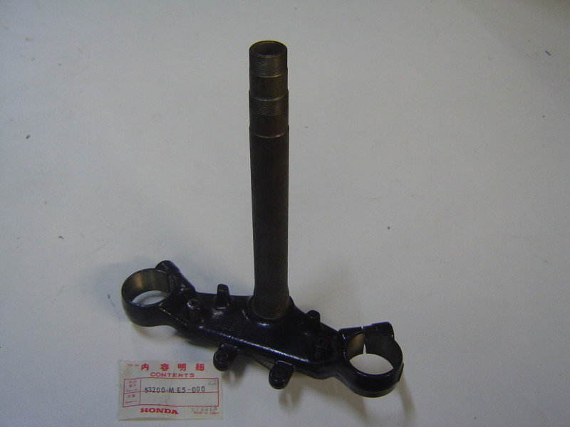 Té inférieur de fourche Honda CBX650ED – Réf. 53200ME5000