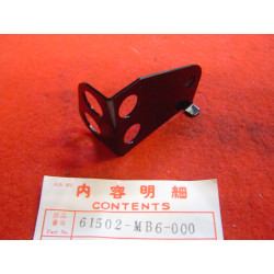Patte phare gauche Honda VF1000FE FF – Réf. 61502MB6000