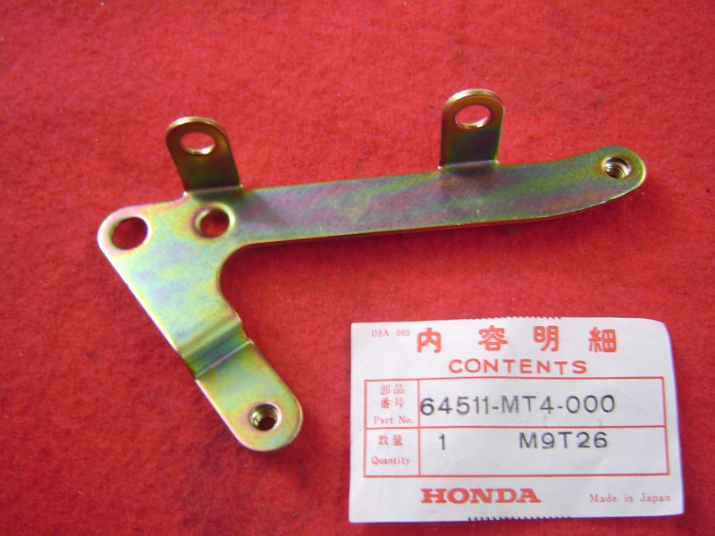 Support auvent droit Honda VFR750 90-93 – Réf. 64511MT4000