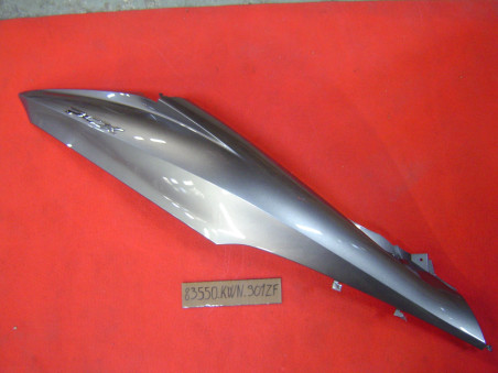 Cache latéral droit Honda PCX WW125EX 10 Gris NHA14M