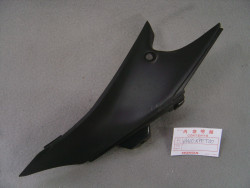 garniture vers réservoir coté droit de CBR125R