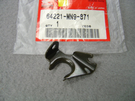 Support Droit Carénage Honda NX650 1988 - Réf. 64221MN9871