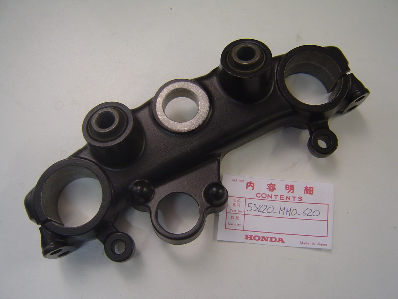 Té de fourche supérieure Honda XL600RMG/LMH – Réf. 53220MM0620