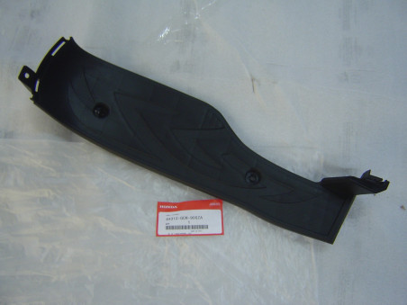 Garniture plancher gauche Honda SZX50 X8R 64312-GCM-900ZA