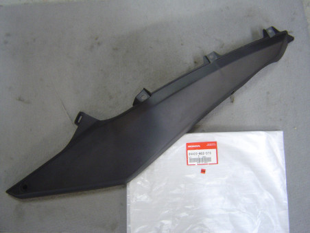 Cache latéral droit plancher Honda NC700 NC750 – Réf. 64420MGSD70