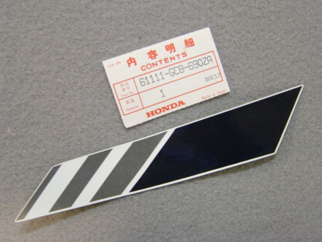 Decor autocollant garde boue AV coté gauche NH80 MB G/K HONDA 61111-GC8-690ZA