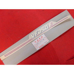 Autocollant cache Honda VF750FD/FE 83/84 type 1 – Réf 83612MB2300ZA