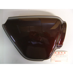 Cache latéral droit Honda CB550 Four K YR-3C | Réf. 83600-404-670ZC