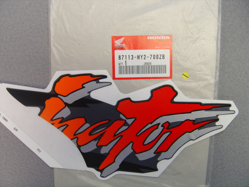 Décor Autocollant A Droit Honda NX650P 93 – Réf. 87113MY2700ZB