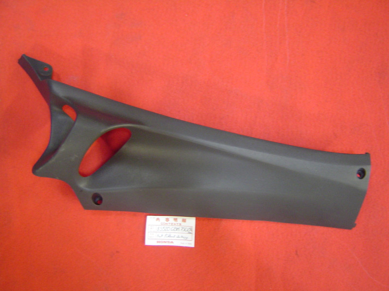 Cache inférieur droit Honda SFX 50 1995 - Réf. 83520GBM750ZA