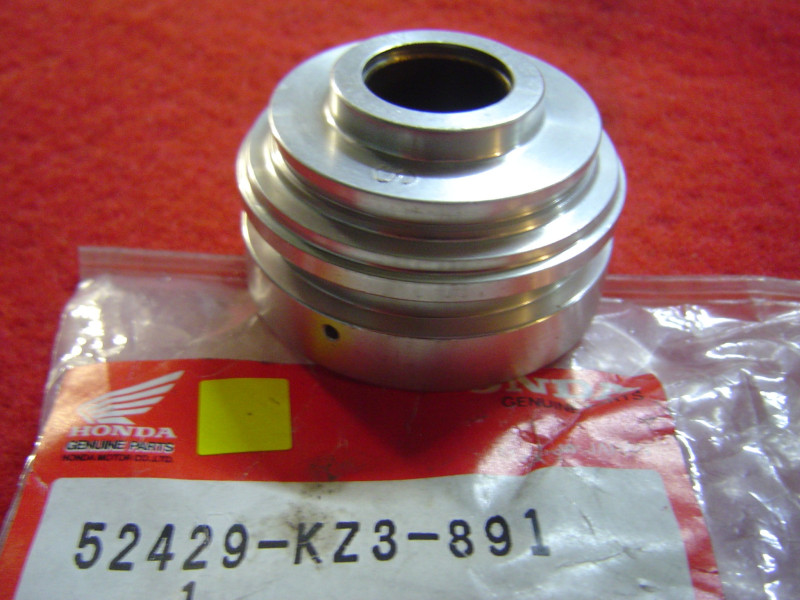 Bague amortisseur Honda CR250R 93-94 - Réf 52429KZ3891