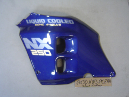 Flanc carénage gauche Honda NX250 1988 – Réf. 64650KW3610ZA