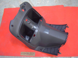 Habillage Supérieur Poutre Centrale Honda SJ50 Bali - NH158R