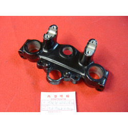 Té de fourche supérieur Honda XL250RC/RD réf. 53230KB7010
