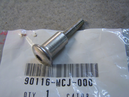 Vis spéciale carénage AR Honda CBR900R 90116-MCJ-000