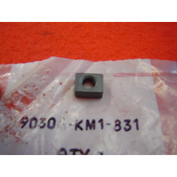 Écrou cosse de batterie Honda 90306KM1831 CH125 CN250 NX650