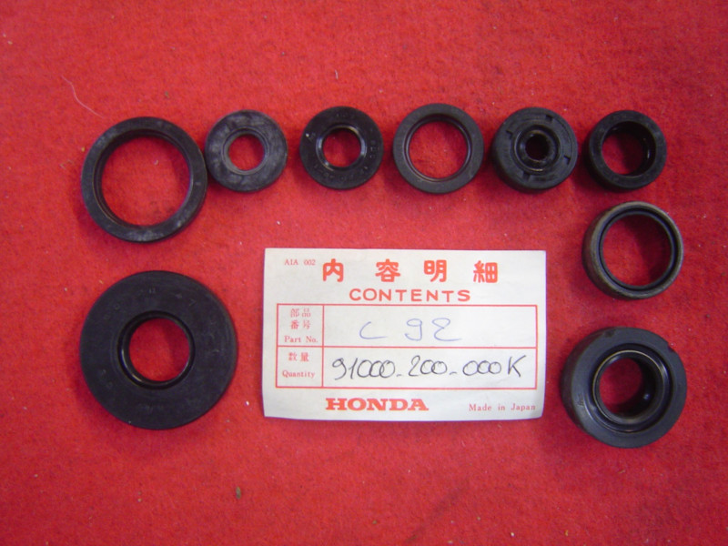 Pochette Joints Spi Moteur Honda C92 – Réf. 91000200000K