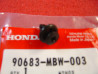 Rivet plastique carrosserie Honda 90683-MBW-003