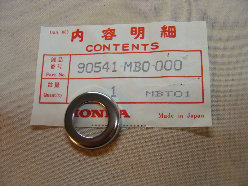 Rondelle chromé des joints de vis de cache culbuteur HONDA 90541-MB0-000