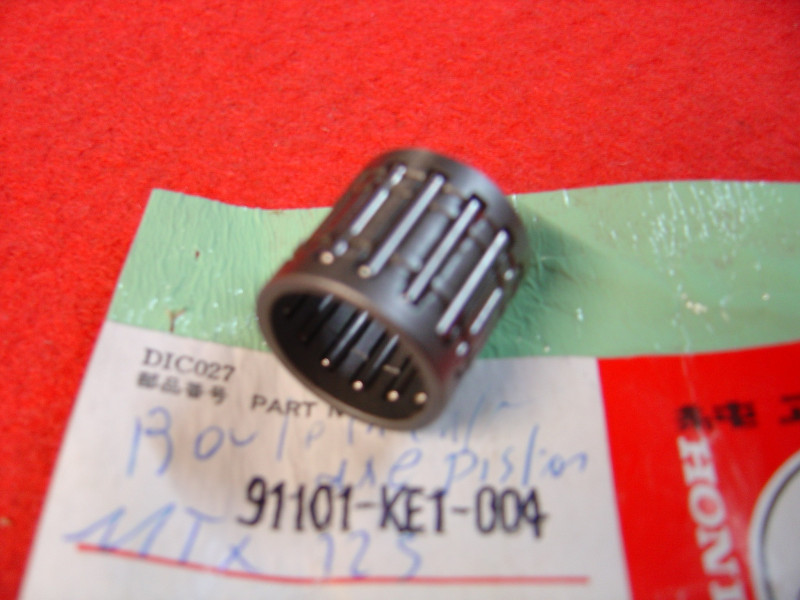 Roulement axe de piston Honda MTX125 MBX125F 91101-KE1-004