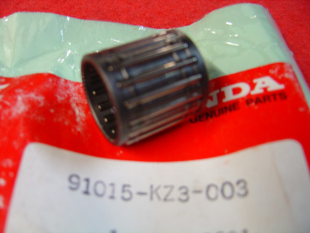 Roulement Pied de Bielle Honda 91015-KZ3-003 CR250 Cota