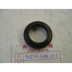 Cache Poussières Honda 91254GAA003 – Protection Mécanique