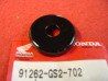 Cache poussière biellette bras oscillant Honda CR80 88/95