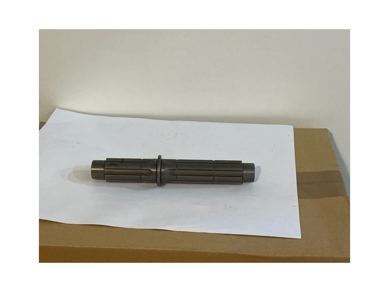 arbre secondaire de boite CB750four, ref de remplacement 23220371000