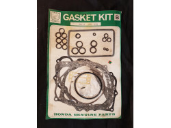 Pochette de joints (B) bas moteur ORIGINE de CB750Four (sauf 750K0-1969) ref r