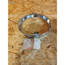 Cerclage de phare Honda CB400N CB250R - Réf 33101-443-611