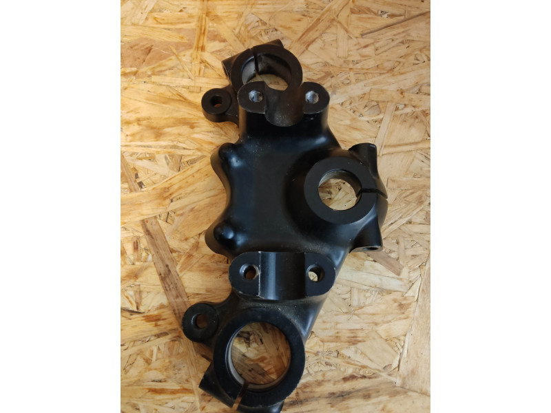 Té supérieur de fourche Honda CB550 CB500 – Réf. 53230390010