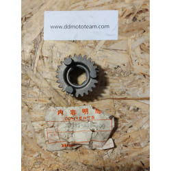 Pignon de 4eme vitesse sur l'arbre de sortie de boite,25dts pour XL125 K2/K3/K423491331000  23491-331-000