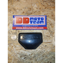 caoutchouc sur garde boue AR de XL125S 80/82, XR125A B 80105437850 80105-437-850