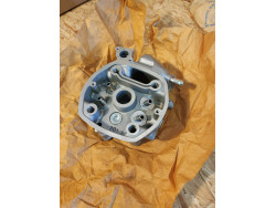 Culasse gauche de CX500Z A B 12210415000