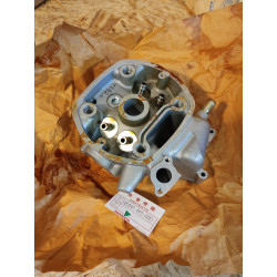 Culasse droite de CX500Z A B 12200415000