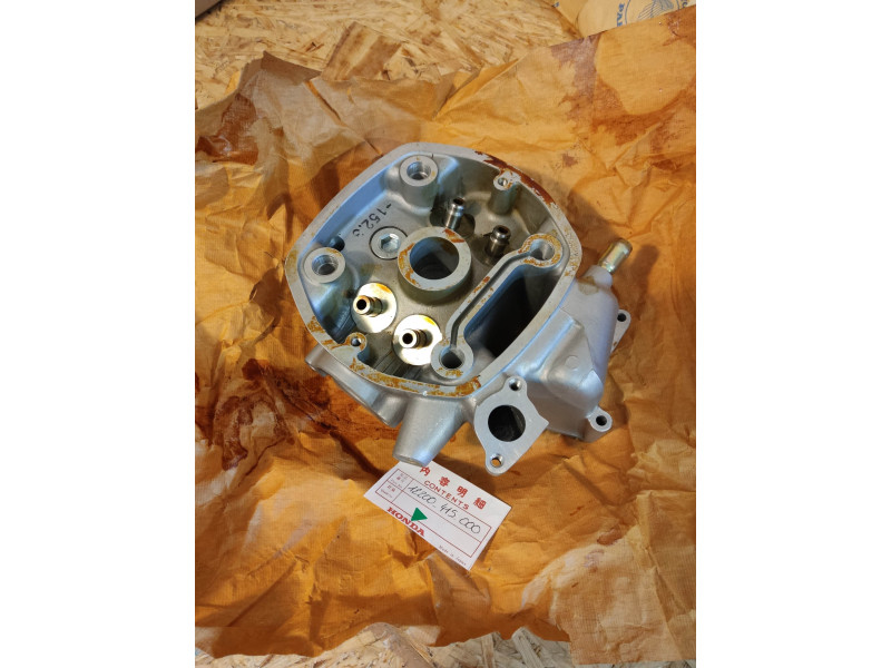 Culasse droite de CX500Z A B 12200415000