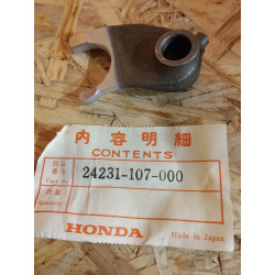 Fourchette boîte centrale Honda 125 SL CG TL XL CB | 24231-107-000