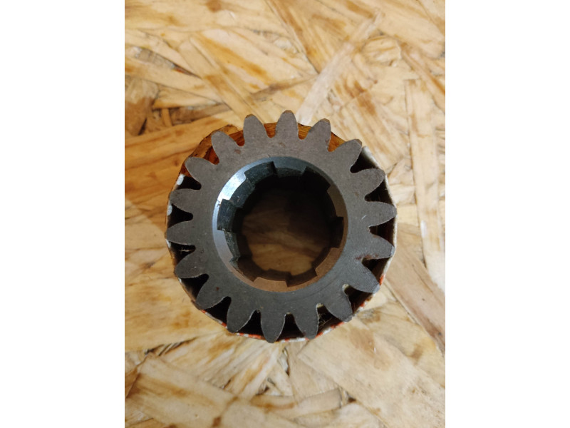Pignon Transmission Primaire 18 Dents Honda 125 - Réf. 23121324000