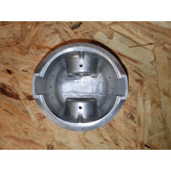 Piston cote 0,25 coté droit pour modèles CX500 78/79, CX500C 79/82, CX500D 79/80