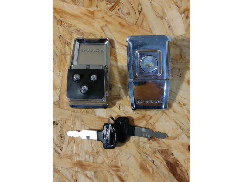 Jeu de serrures de sacoches pour 650GL, CBX1000 B-C prolink, plus disponible re