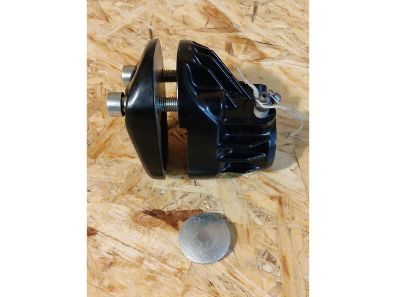 Étrier de frein occasion Honda CB750 CB450 45100-341-003
