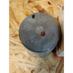 PISTON COTE 0.25 POUR YAMAHA RD250 CODE 361-11635-00