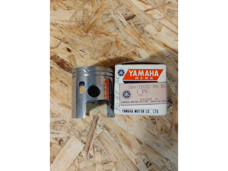 PISTON COTE STANDARD  POUR YAMAHA DS7 CODE 280-11631-00-96