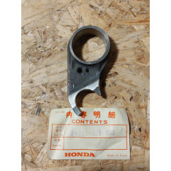 Fourchette Boite Centrale Honda CB125K5 CB125JX B6 - Réf. 24231351000