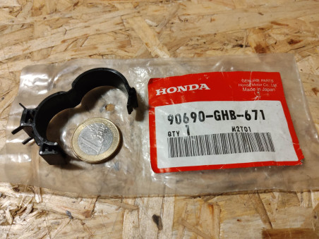 Agrafe de fil 25 mm Honda 90690-GHB-671 | Fixation câble