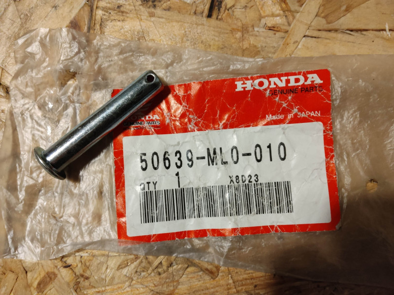 Axe Repose-Pied Honda 50639ML0010 – Pièce Moto