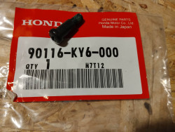 Vis cruciforme noire pour réglage de levier 90116KY6000 90116-KY6-000