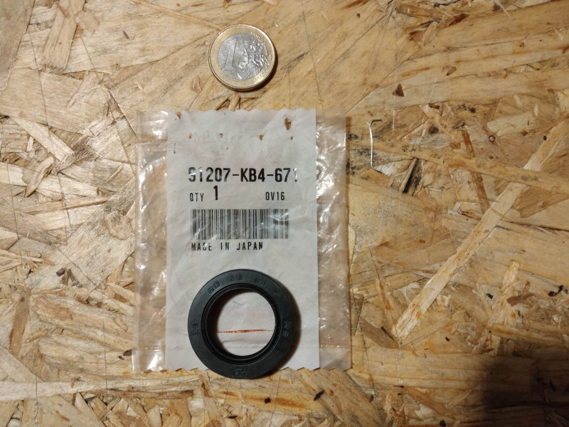 Joint SPI 22x34x7 Honda 91207-KB4-671 ARAI NTN