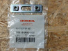 Tole de fixation du caoutchouc de repose pied AV CBR250 HONDA 50619-MM5-000
